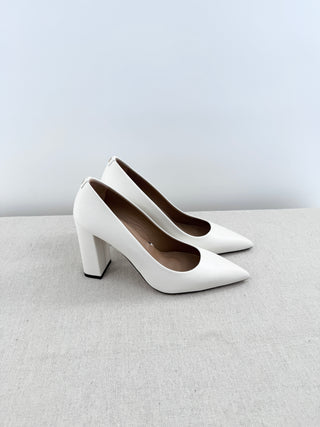 Hugo Boss block heel leather pumps, 38