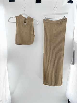 Camila Coelho Cleo Knit Set; Sleeveless Crop Top &amp; Maxi Skirt Gold Flax Womens M