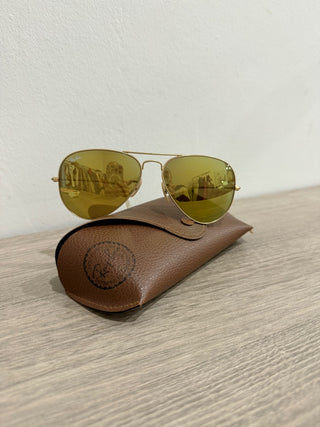 Ray Ban gold metal aviator sunglasses ,mirror lenses