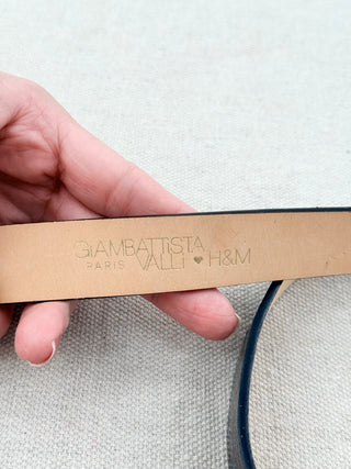 Giambatista Valli x H&M patent leather belt with lip buckle rhinestones, XS