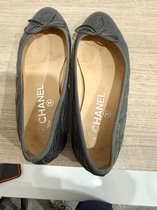 CHANEL quilted leather ballet flats, 36.5