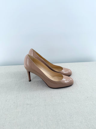 Christian Louboutin round toe patent leather pumps, 38.5