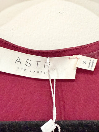 ASTR The Label Metallic Ruffled Faux Wrap Maxi Dress Burgundy Women's Size Small