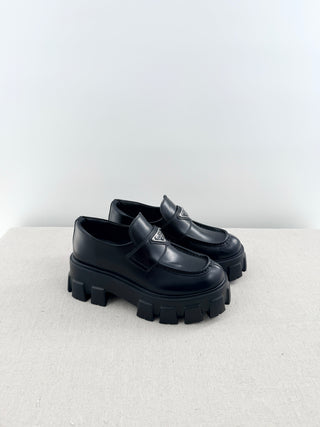 Prada monolith chucky sole loafers leather, 37