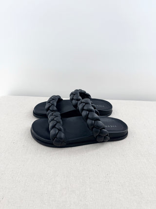Vicson leather braided strap flat sandals, 41