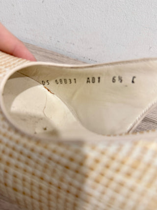 Salvatore Ferragamo Textured Leather Slingback Pumps Cream Women's Size EU 6.5