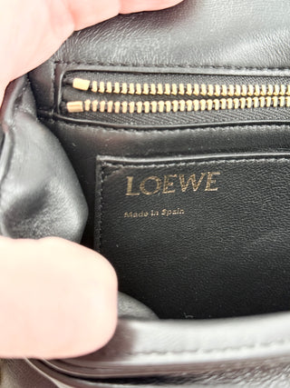 Loewe goya puffer  pleated chain leather bag