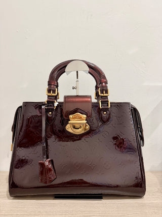 Louis Vuitton patent leather monogram print handbag in amarante