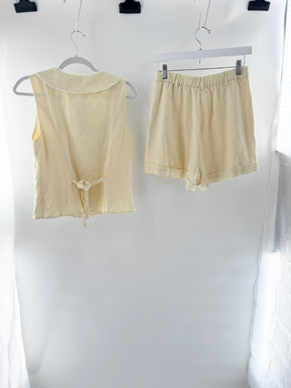 NWT WAYF x Styled by COCO Allie Lace Vest & Pleated Shorts Set Cream Women Small