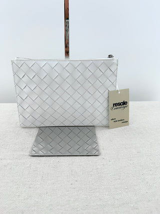 Bottega Veneta zip up leather intrecciato pouch bag