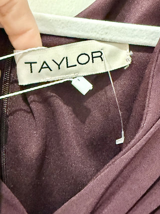 Taylor Twisted Bust V-Neck Pleated A-Line Maxi Dress Mahogany Purple Women's Size 4