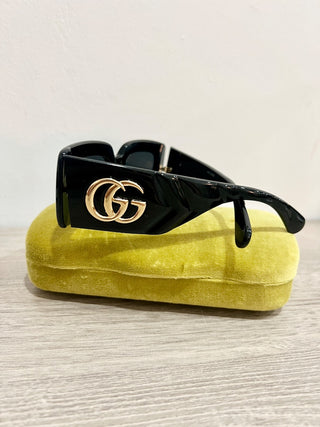 Gucci GG 0811 S sunglasses marmot large logo
