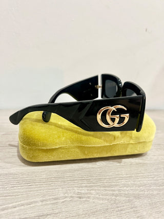 Gucci GG 0811 S sunglasses marmot large logo