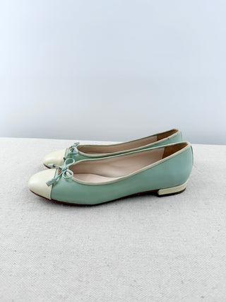 Prada leather flat ballet shoes, 37
