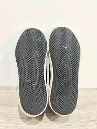 Golden Goose Deluxe Brand w/Alligator Skin Mid Top Sneakers Black & White EU 40