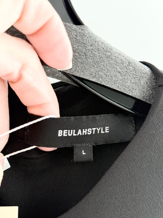 BeulaHStyle Black dress with ribbon embelishment, L