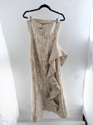 Donna Karan evening gown crafted in metallic jacquard with abstract brushstroke-inspired pattern, designed with sweetheart neckline and dramatic asymmetrical draped panel, 6