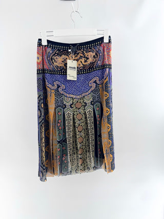 Vivienne Tam mid-length skirt featuring intricate East-meets-west tapestry print, crafted in stretch knit, S
