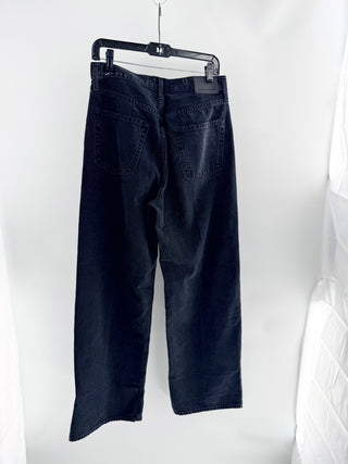 Citizens of Humanity denim jeans featuring high-rise waist and relaxed wide leg, 28