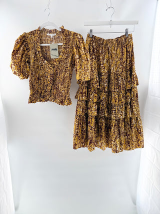Love the label ruffle set top and maxi skirt, XS