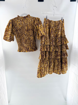 Love the label ruffle set top and maxi skirt, XS