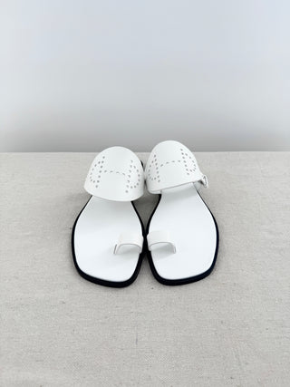 Hermes hera leather thong sandals, 40.5