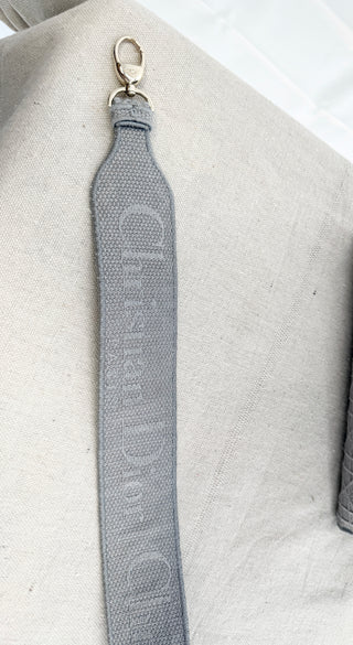 Dior embroidered medium d lite bag