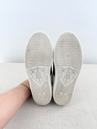 Gucci classic leather sneakers, 36