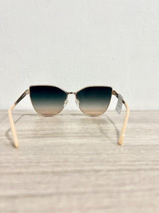 Quay in pursuit oversized metal sunglasses