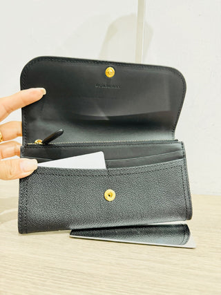 NWT Burberry Henley Black Soft Grained Leather Flat Wallet