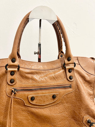 Balenciaga leather le city medium bag