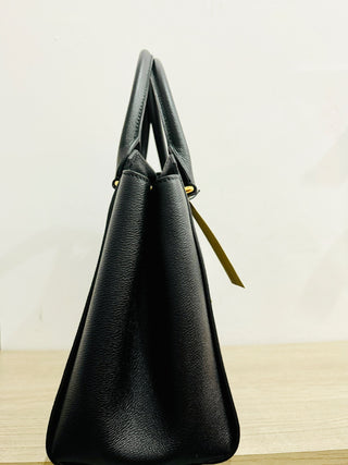 NWT Burberry Large Black Grained Leather Tote Handbag with Buckle
