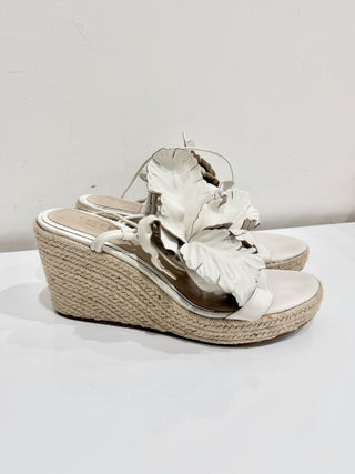 Cecelia New York Lilly Embellished Floral Espadrille Wedges Sandals Alabaster 10
