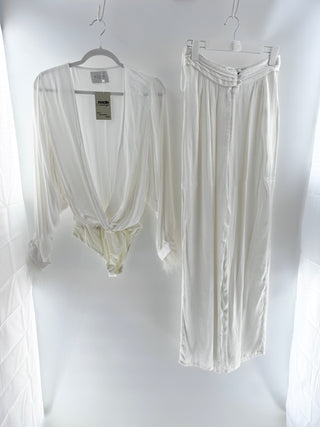 Azulu White deep plunging satin bodysuit and pants, S