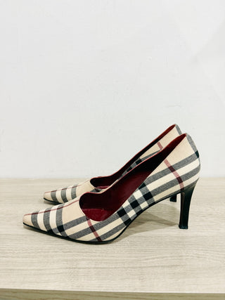 Burberry check pointy toe mid heel pumps, 38.5