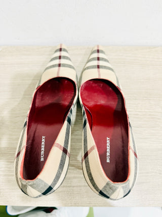 Burberry check pointy toe mid heel pumps, 38.5