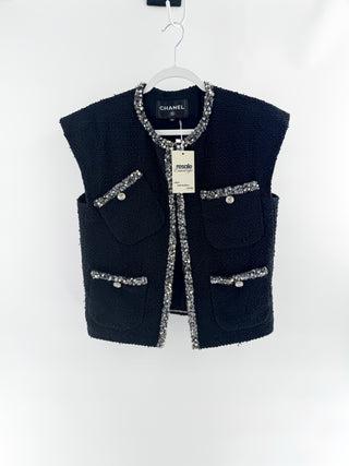 Chanel tweed vest with beading and sequin trim, 38 FR / US 6