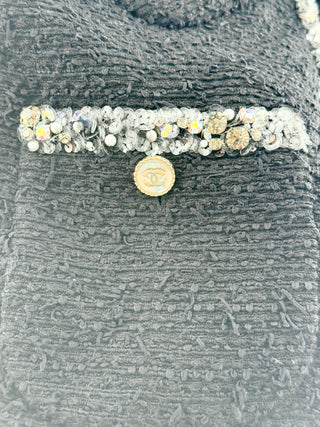 Chanel tweed vest with beading and sequin trim, 38 FR / US 6