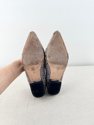 Vera Roloff Pointy Toe Loafer Flat Shoes w/ Gold Detail Python Skin Beige EU 37