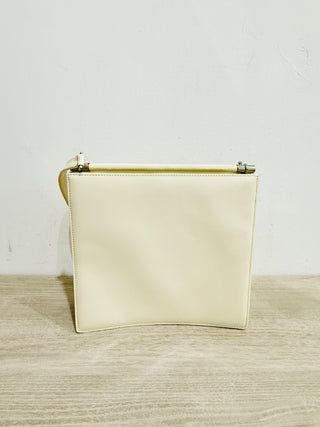 Gianni Versace Vintage Structured Leather Shoulder Bag Cream with Embossed Medusa