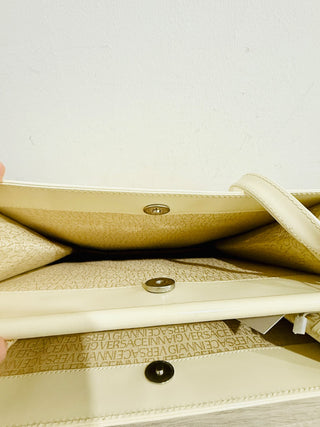 Gianni Versace Vintage Structured Leather Shoulder Bag Cream with Embossed Medusa