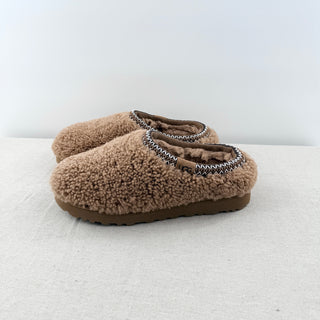NWOT UGG Tasman Maxi Curly Shearling Slides Slipper Chestnut Brown Womens US 10