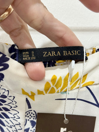 Zara pattern satin pants, S
