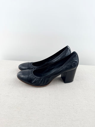 Chanel leather mid block heel CC pumps, 42