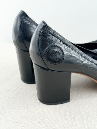 Chanel leather mid block heel CC pumps, 42