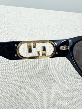 Fendi FE 4004 sunglasses