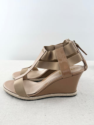 Fendi patent leather wedges, 39.5