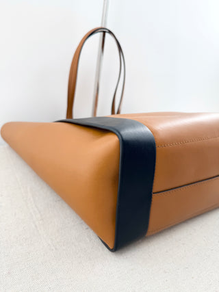 Alexander McQueen shopper leather tote bag with logo