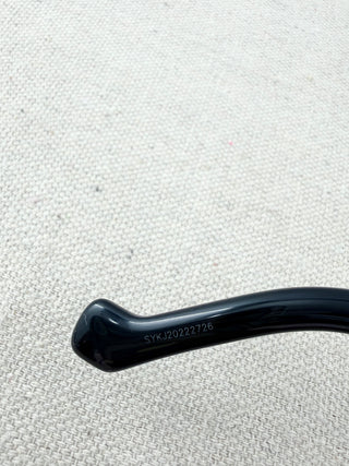 Loewe LW 40091 sunglasses