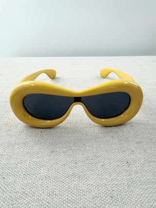 Loewe LW 40099 sunglasses